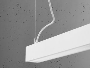 Miniaturka 32 - Biała lampa LED z linką w aranżacji betonowej