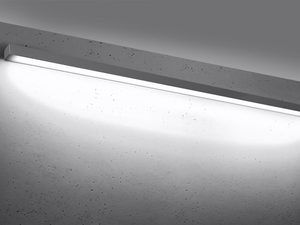 Miniaturka 13 - Taśma LED z chłodnym światłem na tle betonowej ściany