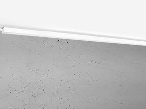 Miniaturka 1 - LED podtynkowy biały zamontowany w ścianie z betonu