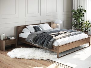 Miniaturka 2 - Aranżacja sypialni z łóżkiem w kolorze dębu i tapicerowaną ścianą