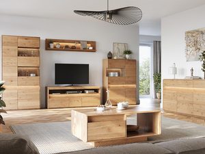 Miniaturka 3 - Salon z zestawem mebli dębowych i stolikiem kawowym