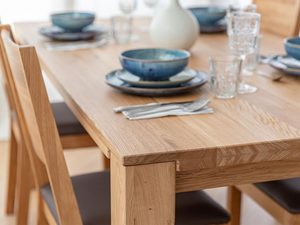 Miniaturka 12 - Skandynawska jadalnia ze stołem z litego dębu i krzesłami