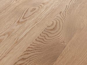 Miniaturka 9 - Zbliżenie na usłojenie blatu z litego drewna dębowego