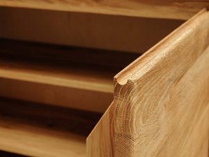 Miniaturka 11 - Zaokrąglona prowadnica i detal konstrukcji z naturalnego drewna