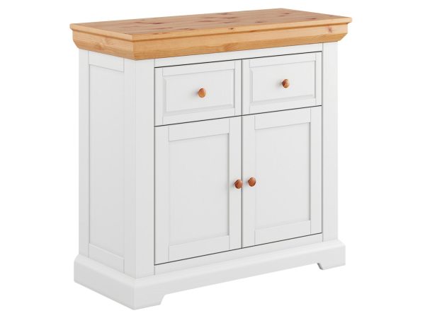 Komoda w salonie z drewnianym blatem i klasyczną bryłą