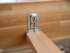 Miniaturka 2 - Zawieszka montażowa do stelaża w drewnianym łóżku