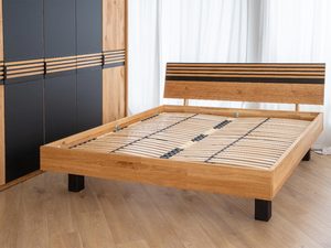 Miniaturka 3 - Rama łóżka z dębu i czarnymi nogami w stylu loftowym