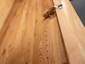 Miniaturka 7 - Regulowane wnętrze szafy z półkami i zawiasami