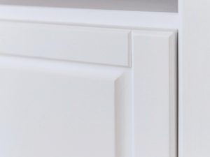 Miniaturka 2 - Zbliżenie frontu z pionowymi frezami