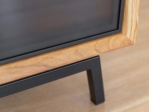 Miniaturka 6 - Szafka RTV z czarnymi akcentami i naturalnym blatem