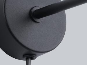 Miniaturka 4 - Detal mocowania ściennego kinkietu industrialnego