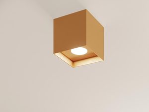 Miniaturka 25 - Nowoczesny korytarz z drewnianymi drzwiami i granatową ścianą akcentową