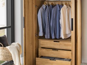 Miniaturka 2 - Otwarta szafa z półkami i szufladami z litego drewna