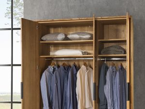 Miniaturka 3 - Otwarta garderoba z litego drewna z miejscem na ubrania i dodatki