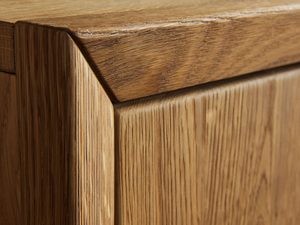 Miniaturka 5 - Detal blatu i frontu szafki z dębu