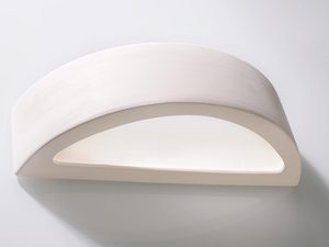 Miniaturka 1 - Biały kinkiet LED w stylu soft loft z delikatnym łukiem