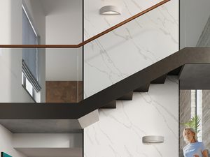 Miniaturka 10 - Klatka schodowa z dekoracyjnym oświetleniem LED i obrazami