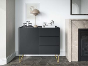 Miniaturka 3 - Aranżacja wnętrza z czarną komodą i dekoracyjną ceramiką