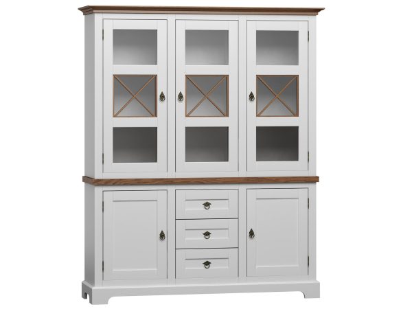 Wysoka biała witryna z przeszklonymi drzwiami, styl prowansalski