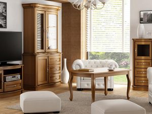 Miniaturka 9 - Drewniane łóżko z ozdobnym wezgłowiem i klasycznym wykończeniem do eleganckiej sypialni