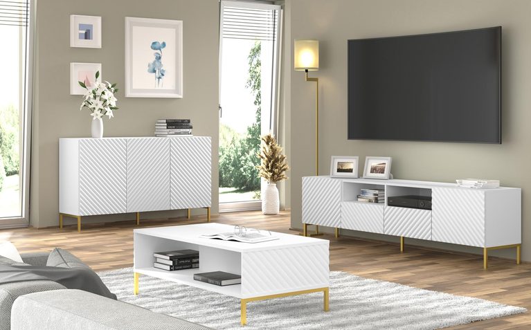 Salon minimalistyczny z białymi meblami