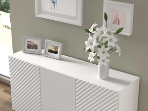 Miniaturka 5 - Przestronna biała komoda z frezowanymi frontami, styl minimalistyczny