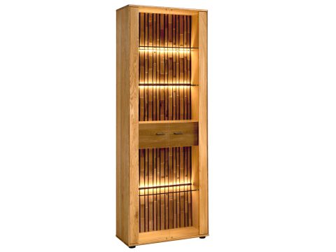 Drewniana witryna z podświetleniem LED i przeszklonymi półkami, styl industrialny, dąb litego drewna