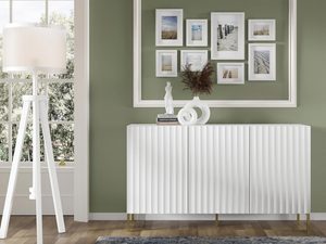 Miniaturka 13 - Biała komoda z pionowymi listwami, styl minimalistyczny