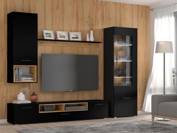 Zestaw mebli RTV z czarnymi witrynami i dębowym wykończeniem w industrialnym stylu