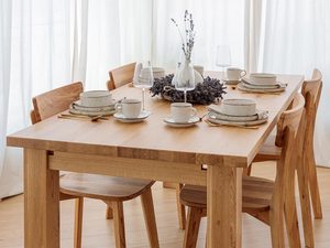 Miniaturka 3 - Nowoczesny stół dębowy z krzesłami, minimalistyczny wystrój jadalni