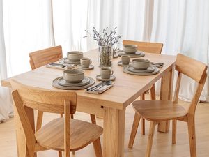 Miniaturka 3 - Nowoczesny stół dębowy z zastawą stołową, styl skandynawski