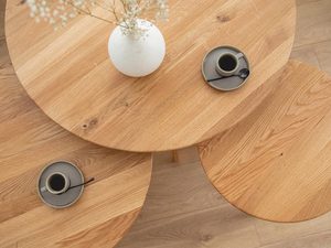 Miniaturka 3 - Drewniany stół okrągły w nowoczesnym stylu z dekoracja