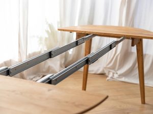 Miniaturka 5 - Drewniany stół dębowy w eleganckiej aranżacji jadalni