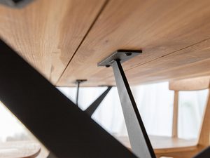 Miniaturka 11 - Nowoczesny stół dębowy z metalową podstawą, styl loftowy