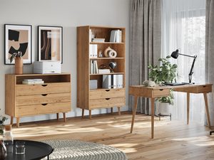 Miniaturka 3 - Zestaw mebli dębowych do gabinetu składający się z komody, szafki oraz biurka