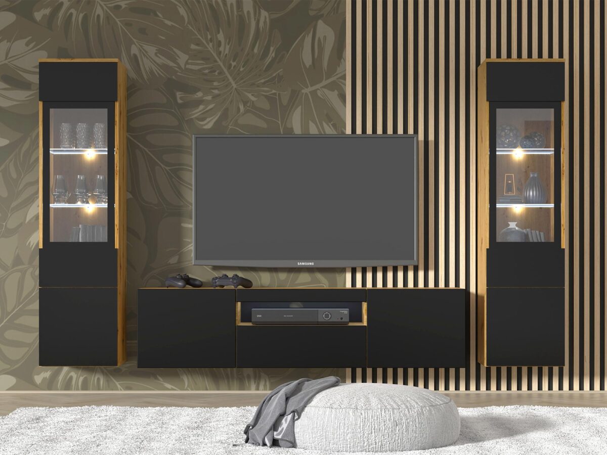 Nowoczesny zestaw mebli RTV, czarne fronty, dębowe akcenty Nowoczesny zestaw mebli RTV, czarne fronty, dębowe akcenty