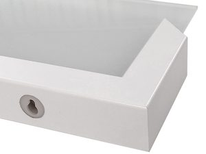 Miniaturka 11 - Zbliżenie na detal drewniany białej półki ściennej