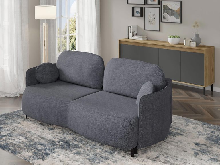 Szara sofa w salonie