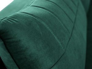 Miniaturka 20 - Detal tapicerki zielonej sofy z miękkim obiciem