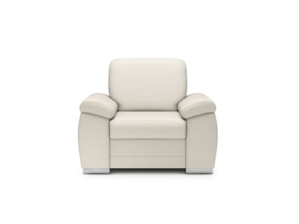 Jasny fotel wypoczynkowy z nowoczesnym profilowaniem oparcia