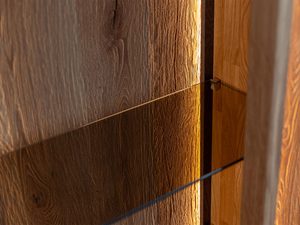 Miniaturka 5 - Struktura litego dębu z wyrazistym usłojeniem