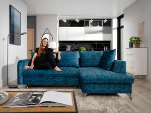 Miniaturka 27 - Wygodny narożnik w turkusowym kolorze z poduszkami w nowoczesnym salonie