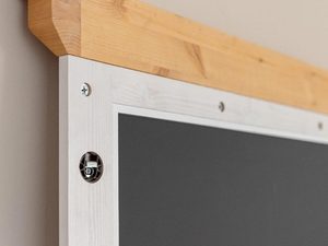 Miniaturka 1 - Zbliżenie na drewniany blat w lustrze do przedpokoju