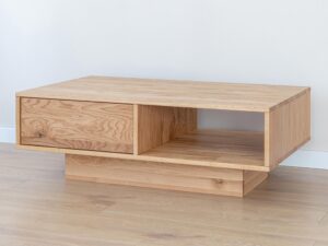 Miniaturka 1 - Minimalistyczny stolik kawowy z półkami, naturalne drewno