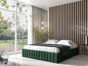 Miniaturka 14 - Zielone łóżko z miękkim pikowaniem, ustawione w eleganckim, jasnym pokoju.