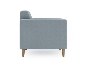 Miniaturka 6 - Widok z boku błękitnego fotela z drewnianymi nogami