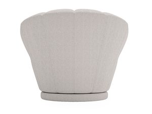 Miniaturka 38 - Biały fotel z oparciem typu muszla, tapicerowany do jasnego salonu