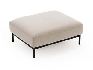 Miniaturka 11 - Beżowy puf tapicerowany z prostą bryłą i metalowymi nogami