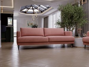 Miniaturka 34 - Sofa w odcieniu pudrowego różu w klasycznym wnętrzu salonowym