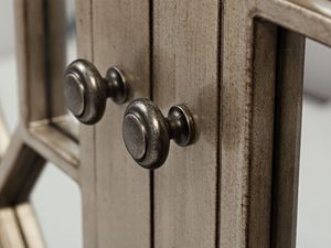 Miniaturka 2 - Metalowe gałki do drewnianych szafek w stylu klasycznym